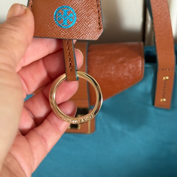 Tory Burch Penn Tote Bag in Teal & Tan - Picture 4 of 16